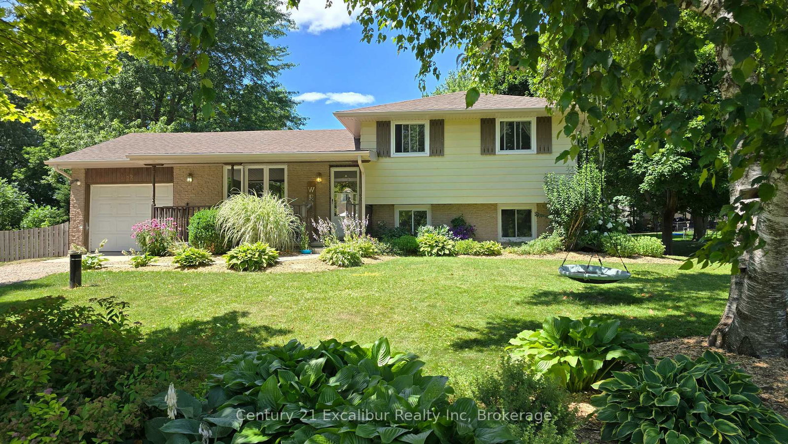 22-rebecca-street-w-w-mapleton-ontario-x12297952