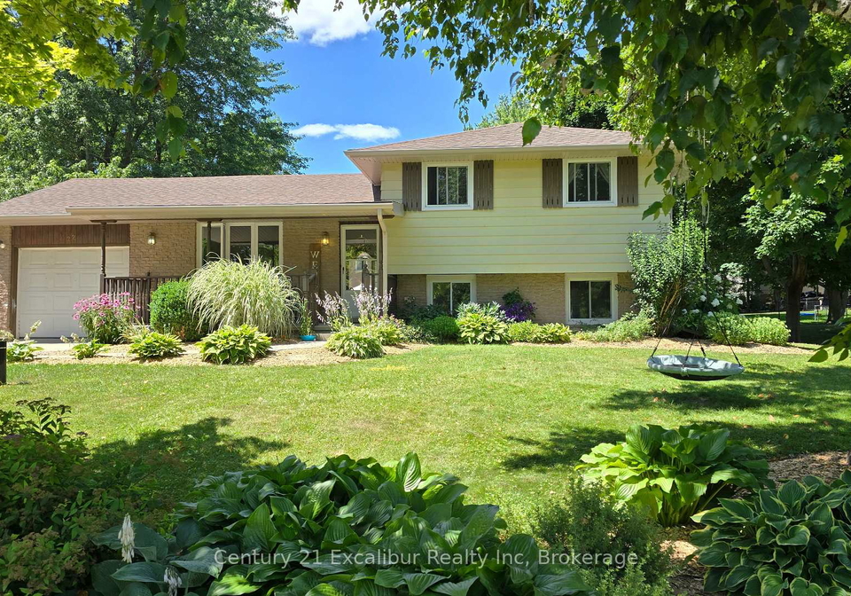 22-rebecca-street-w-w-mapleton-ontario-x12297952