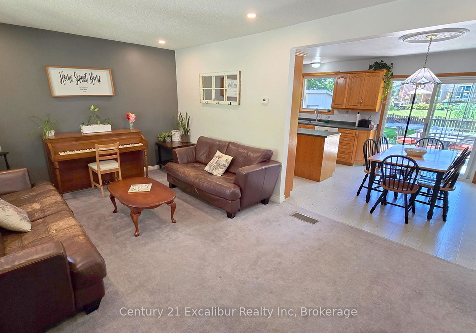 22-rebecca-street-w-w-mapleton-ontario-x12297952