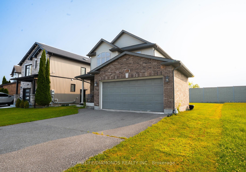 6857-ailanthus-avenue-niagara-falls-ontario-x12298509