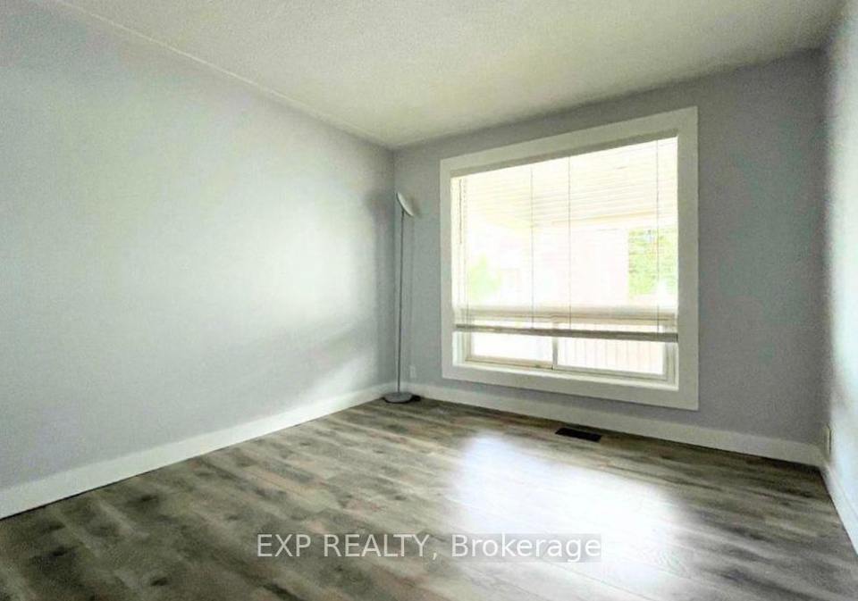 332-shakespeare-street-ottawa-ontario-x12298860