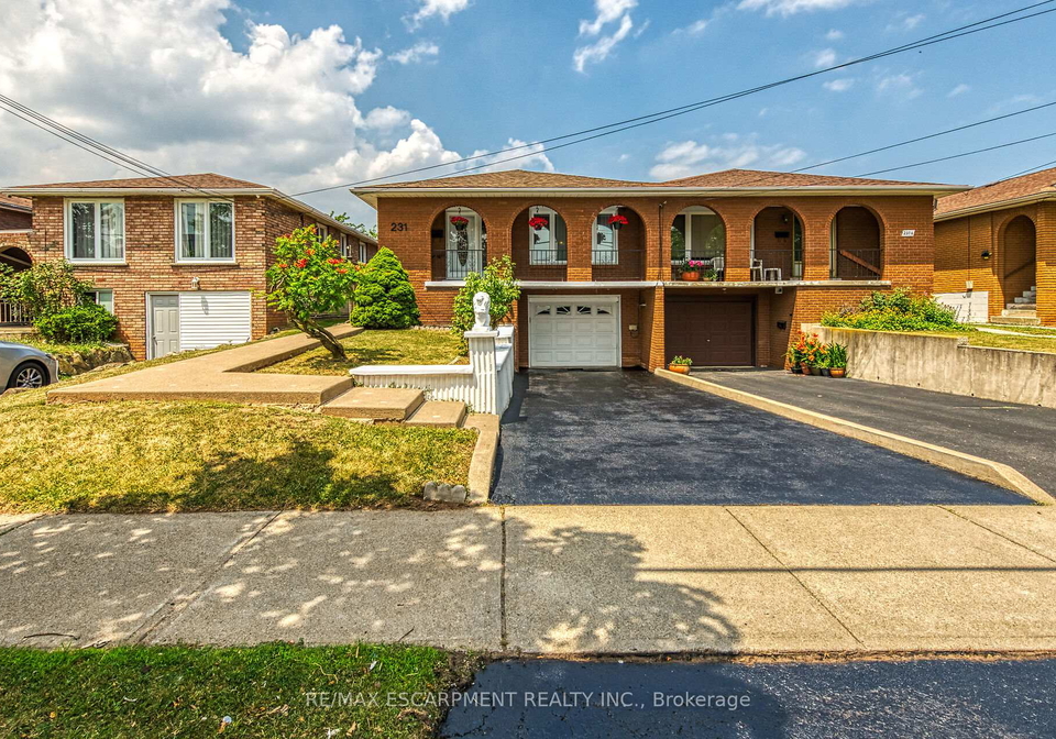 231-green-road-hamilton-ontario-x12298920