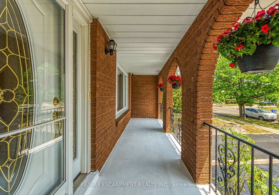 231-green-road-hamilton-ontario-x12298920