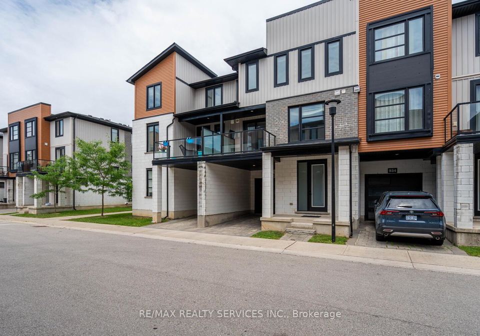 938-battery-park-london-north-ontario-x12299134