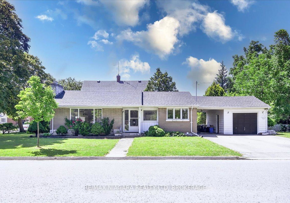 10-edgedale-road-st-catharines-ontario-x12299156