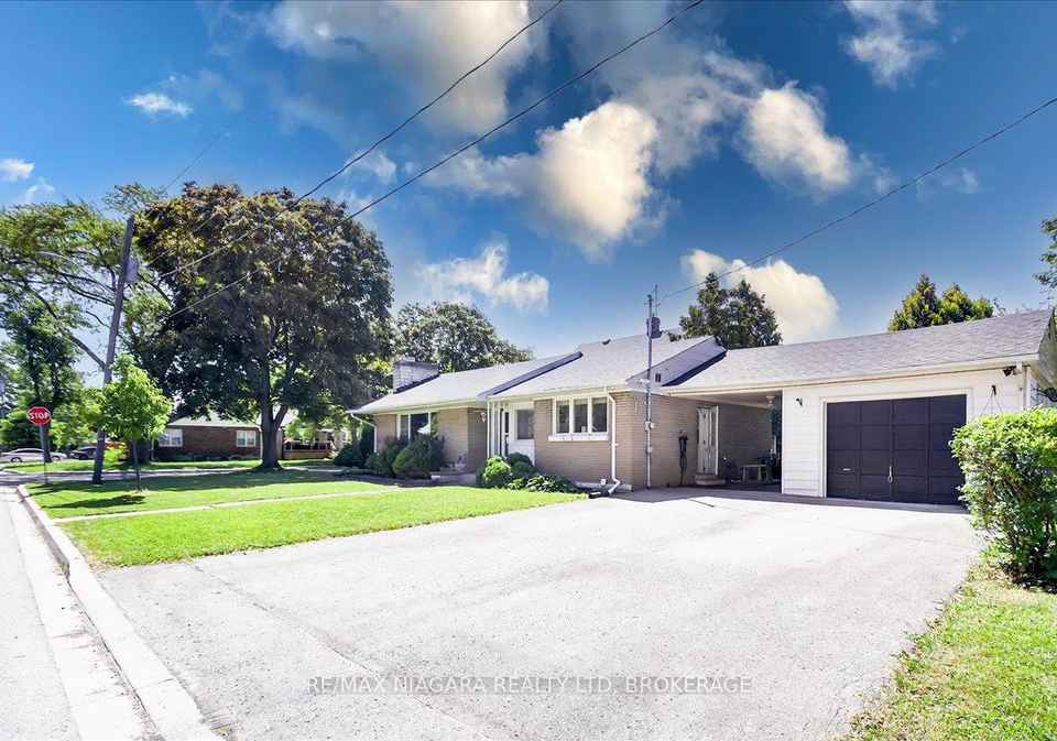 10-edgedale-road-st-catharines-ontario-x12299156