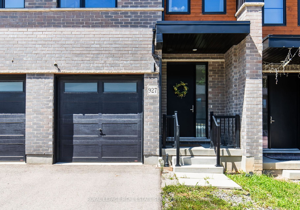 927-robert-ferrie-drive-kitchener-ontario-x12299239