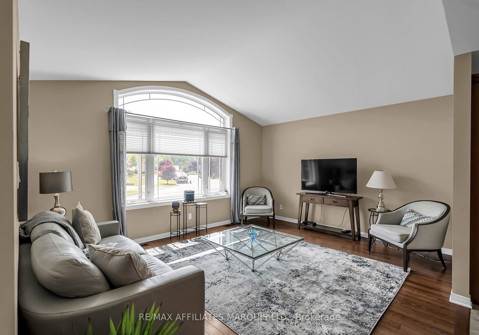 1282-daprat-avenue-cornwall-ontario-x12299396
