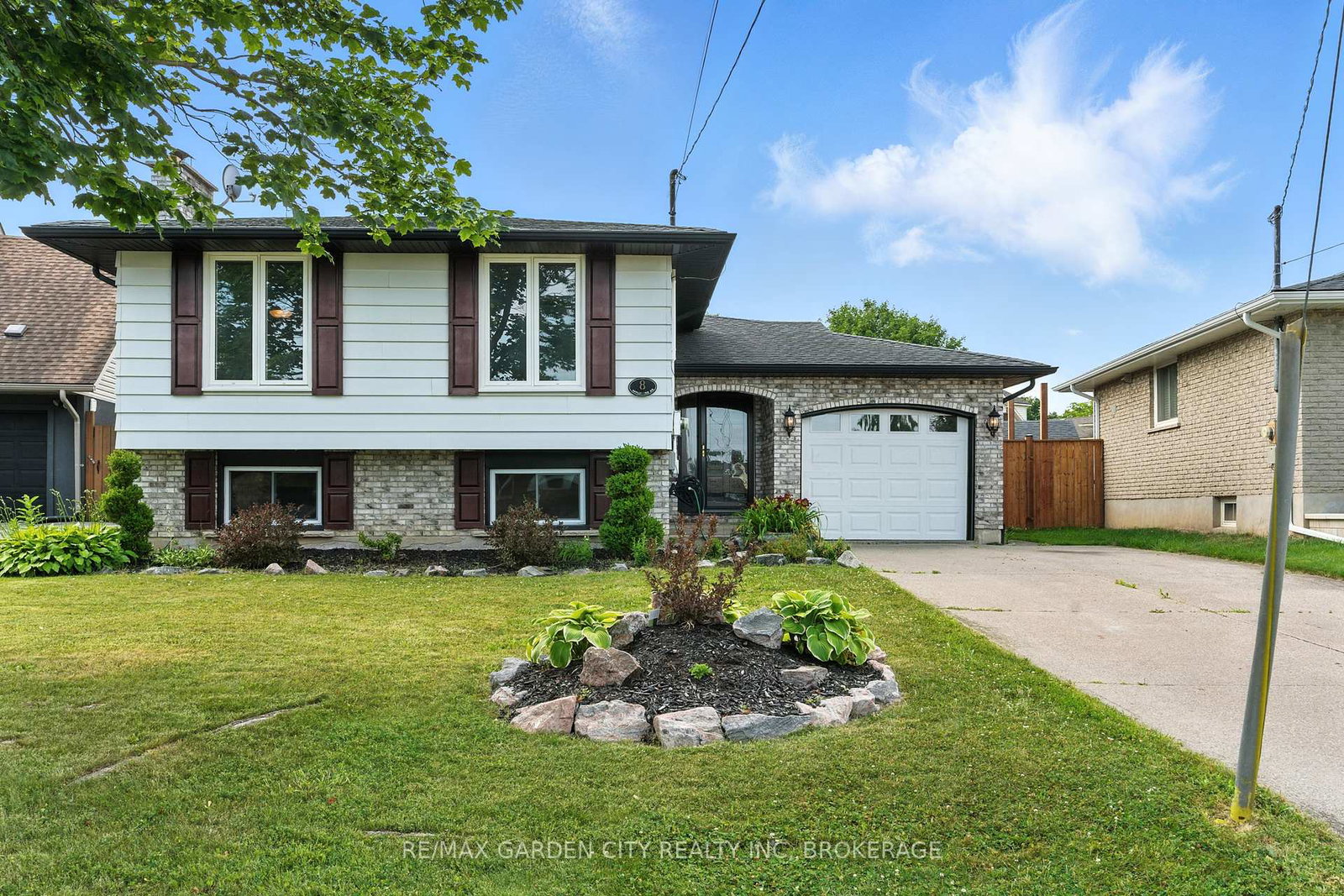 8-appleford-road-st-catharines-ontario-x12299569