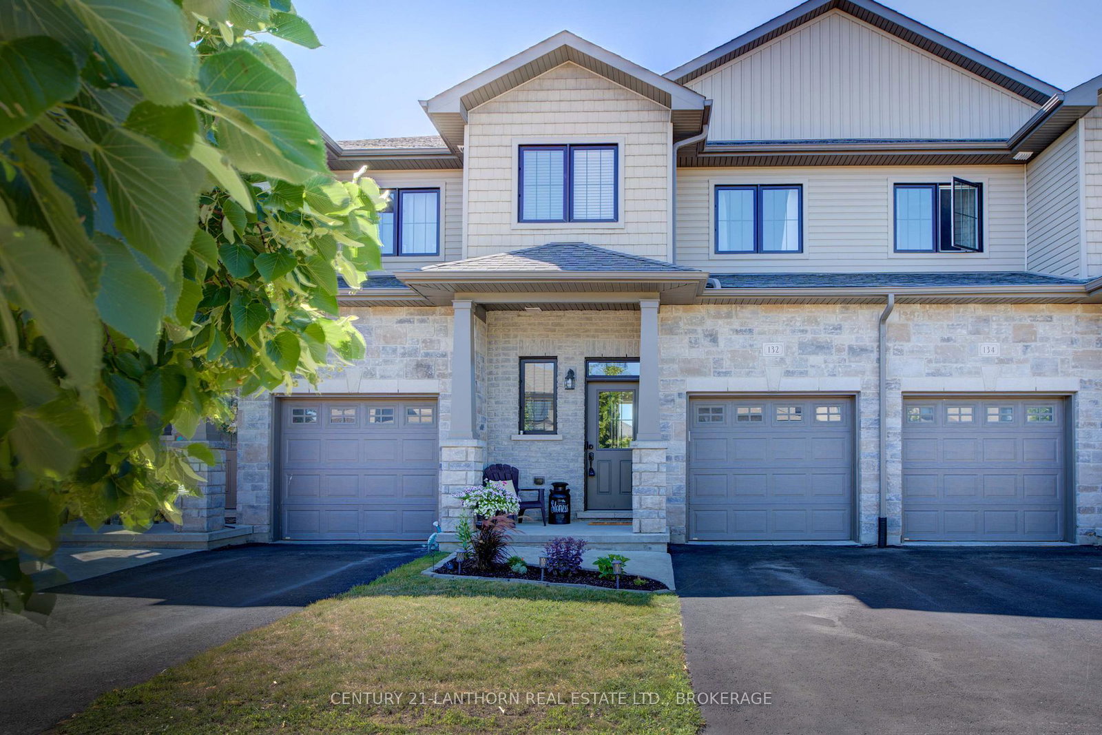 132-simurda-court-loyalist-ontario-x12299591