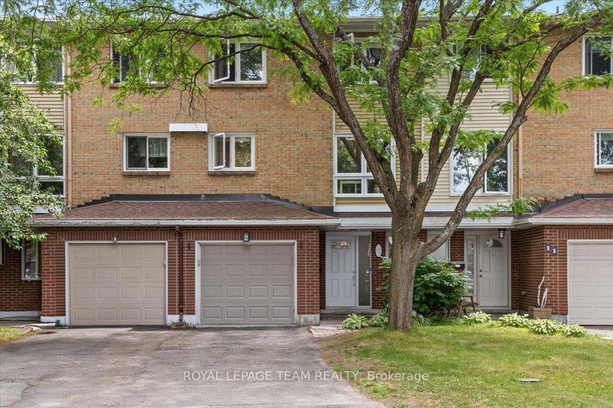 13-kedgewick-court-ottawa-ontario-x12300068