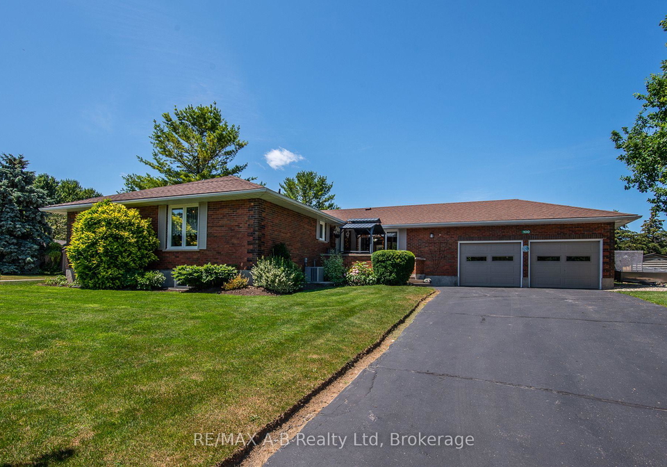 100-red-maple-lane-perth-east-ontario-x12300177