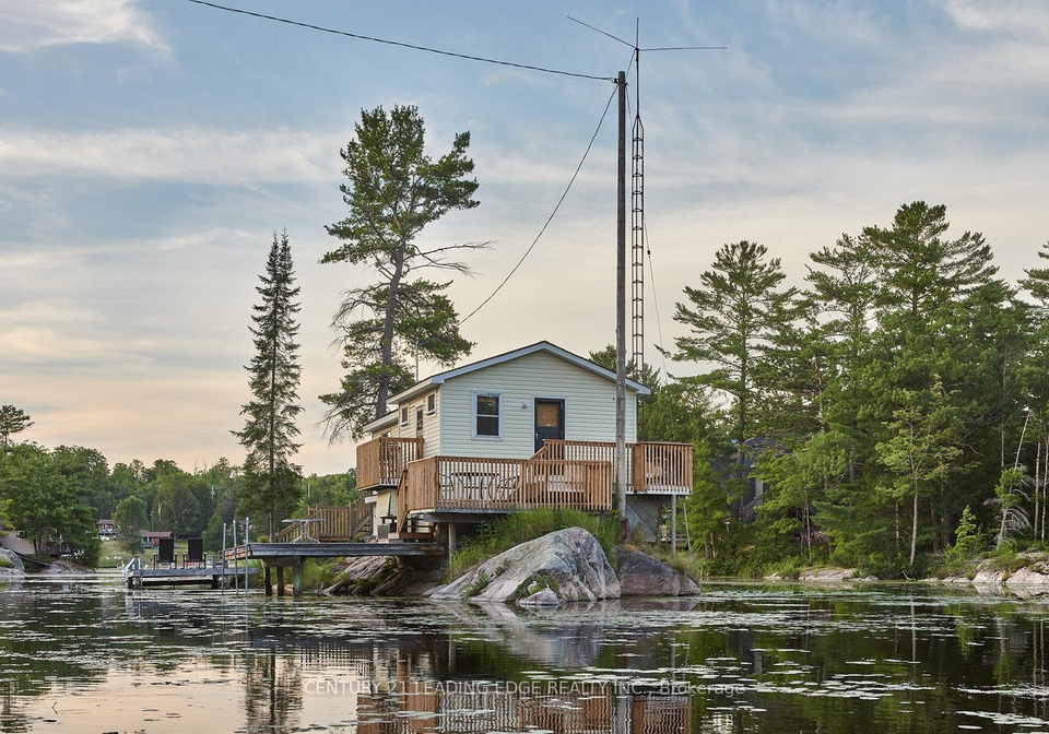 3402-island-340-na-galway-cavendish-and-harvey-ontario-x12300333