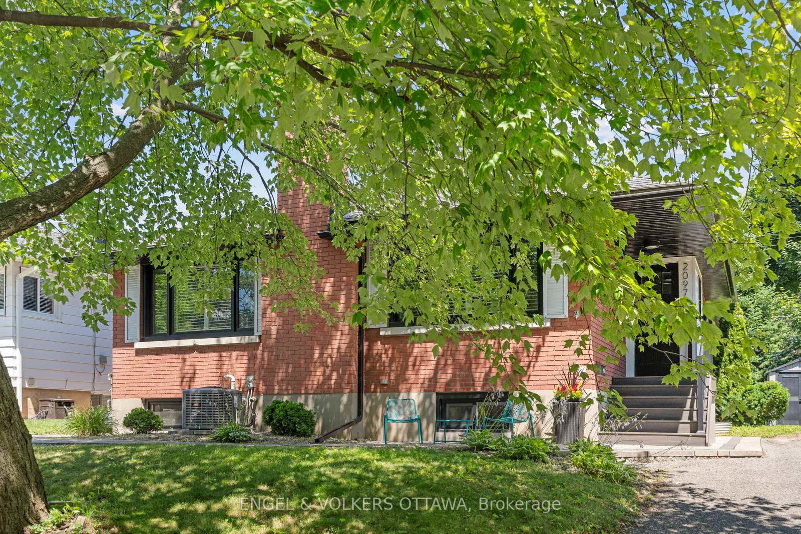 2097-neepawa-avenue-ottawa-ontario-x12300352