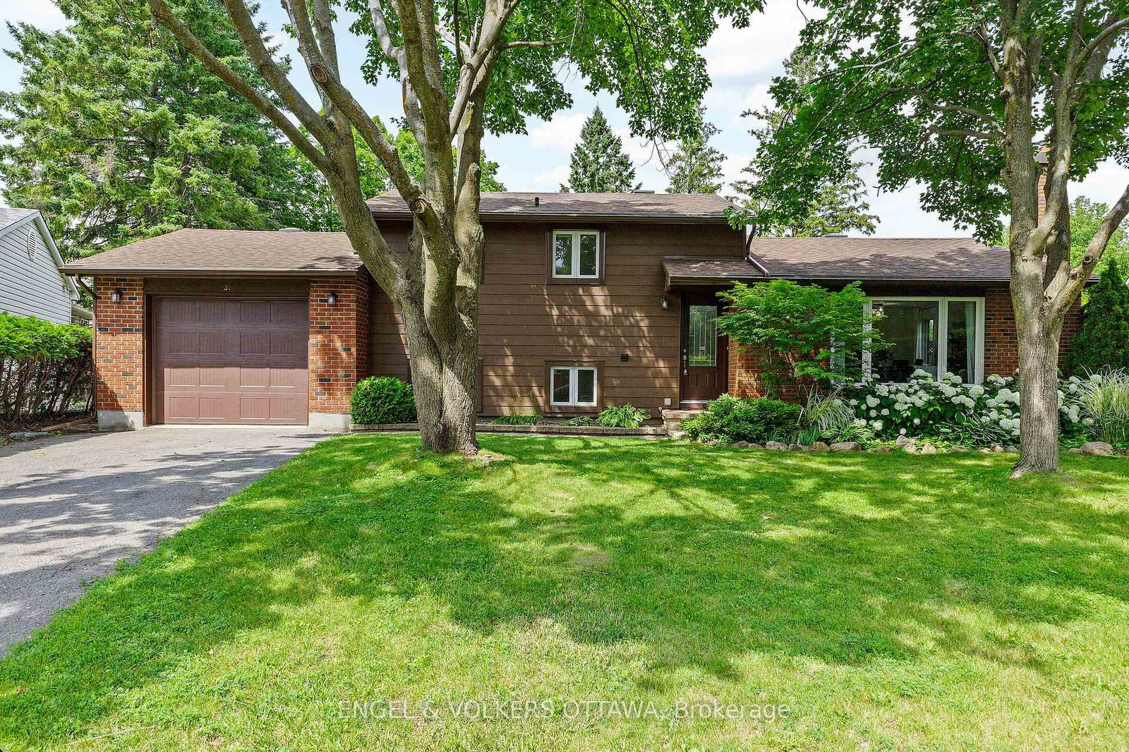 31-assiniboine-drive-ottawa-ontario-x12300503