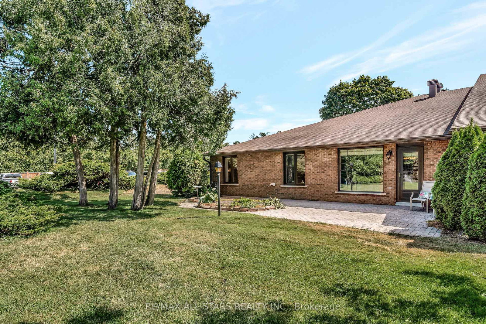 200-east-street-kawartha-lakes-ontario-x12300631