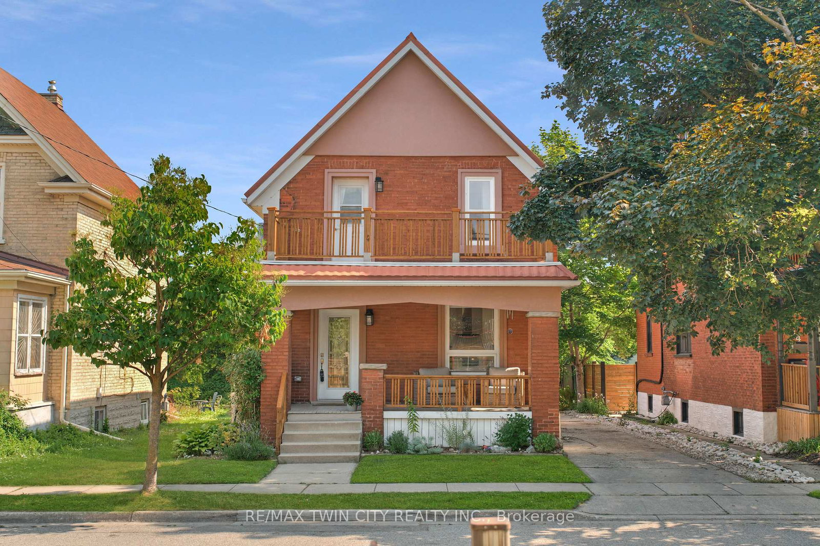 48-theresa-street-kitchener-ontario-x12300664