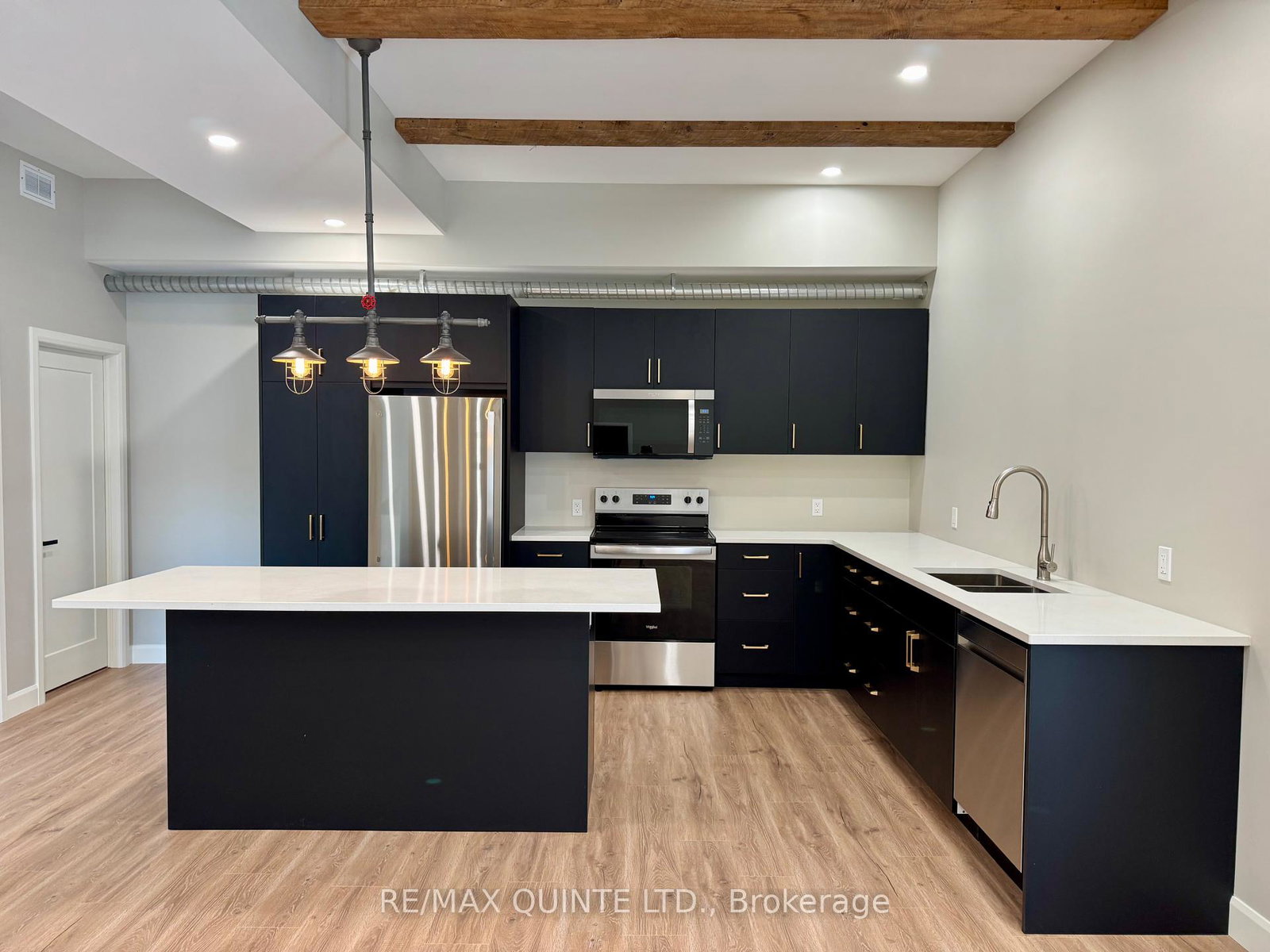 330-victoria-street-tweed-ontario-x12300761