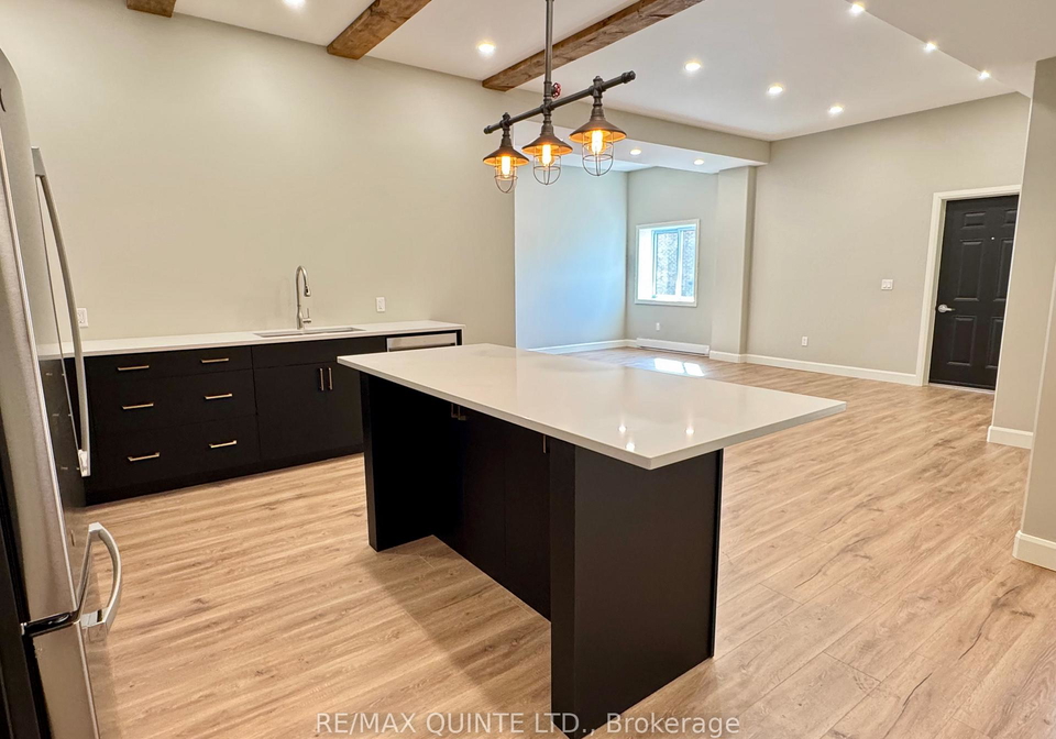 330-victoria-street-tweed-ontario-x12300761