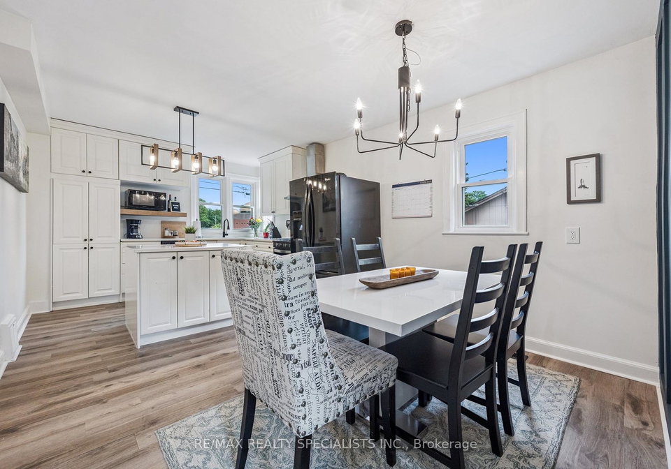 33-hamel-avenue-kitchener-ontario-x12300791
