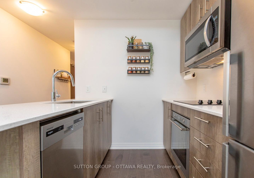 805-carling-avenue-ottawa-ontario-x12300830