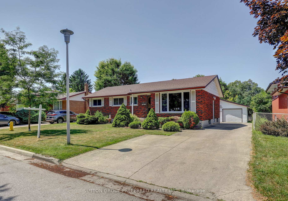 20-amy-crescent-london-east-ontario-x12300898