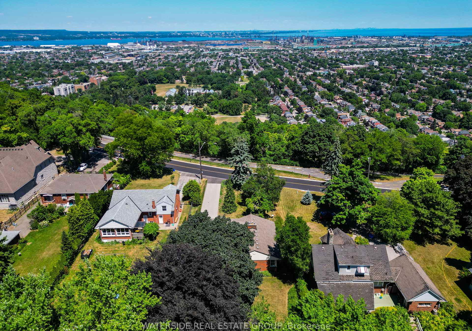 20-mountain-brow-boulevard-hamilton-ontario-x12300919