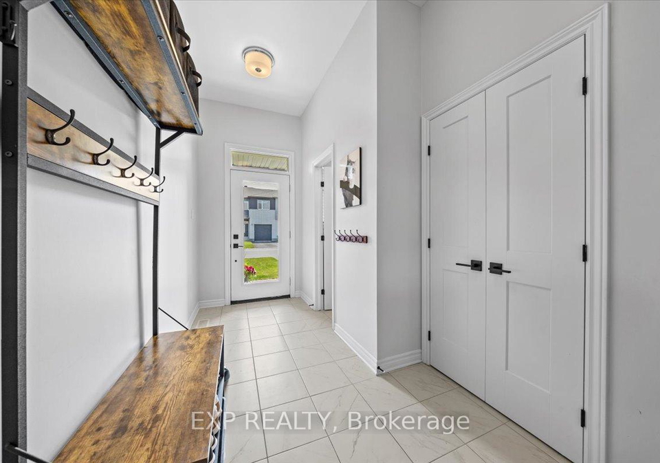 42-jardiniere-street-ottawa-ontario-x12300946