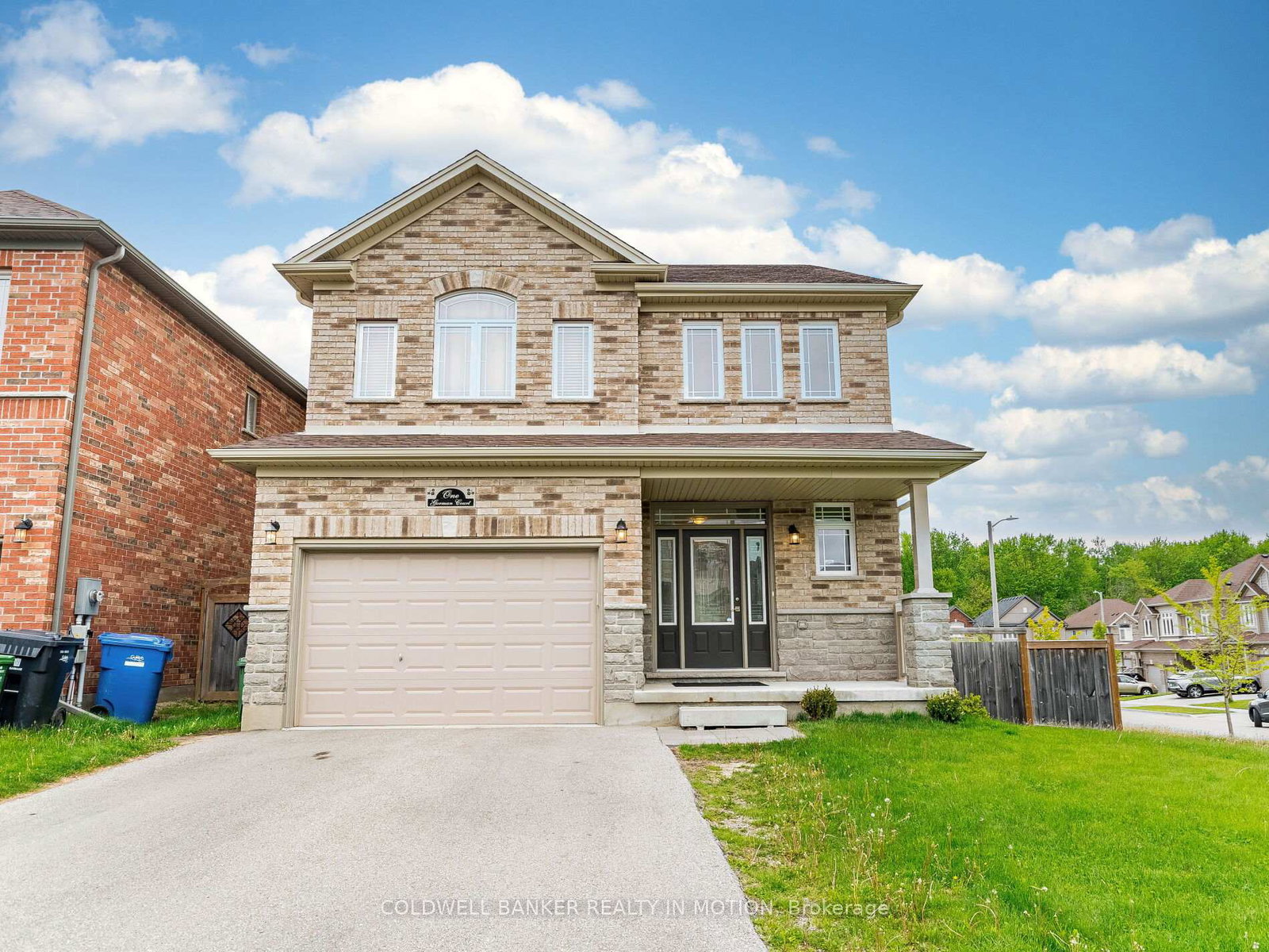 1-gorman-ct-centre-guelph-ontario-x12301036