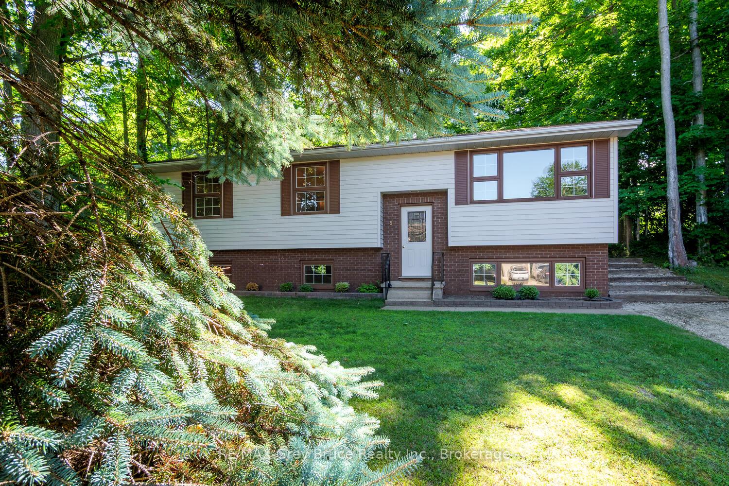 5-carson-lake-crescent-south-bruce-peninsula-ontario-x12301055