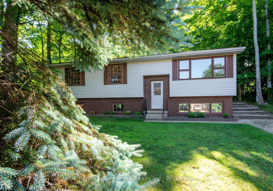 5-carson-lake-crescent-south-bruce-peninsula-ontario-x12301055