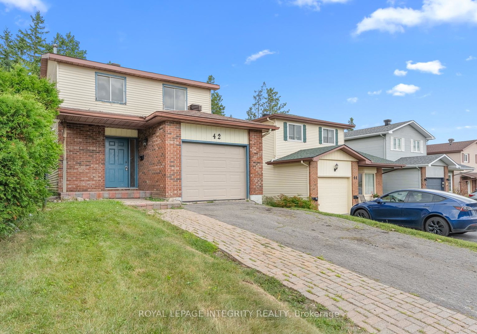 42-antler-avenue-ottawa-ontario-x12301086