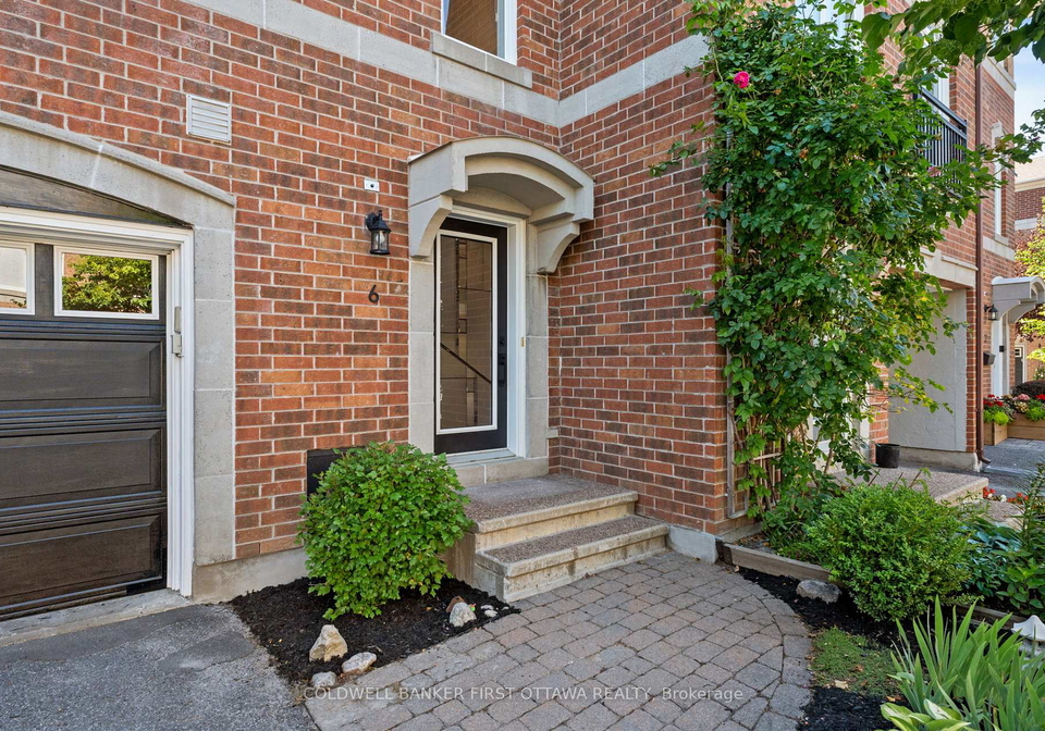 6-bank-note-private-ottawa-ontario-x12301115