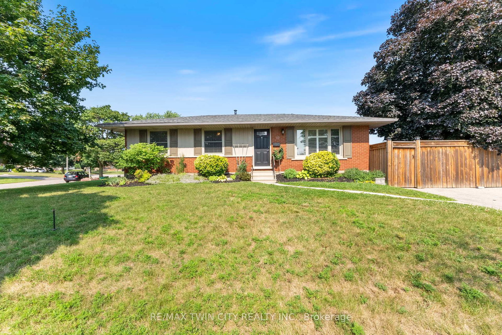 10-kent-road-brantford-ontario-x12301175