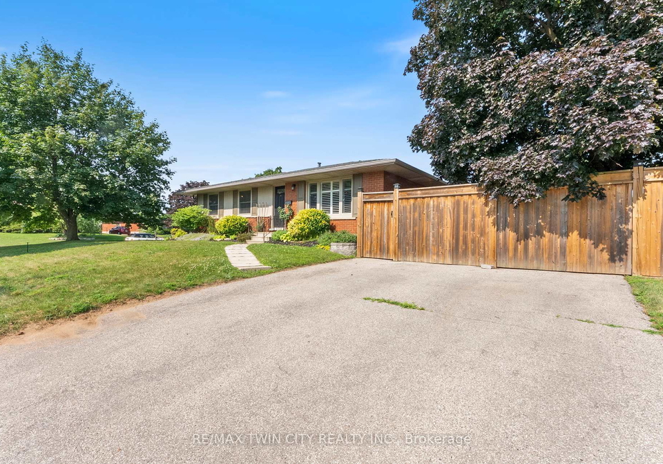 10-kent-road-brantford-ontario-x12301175