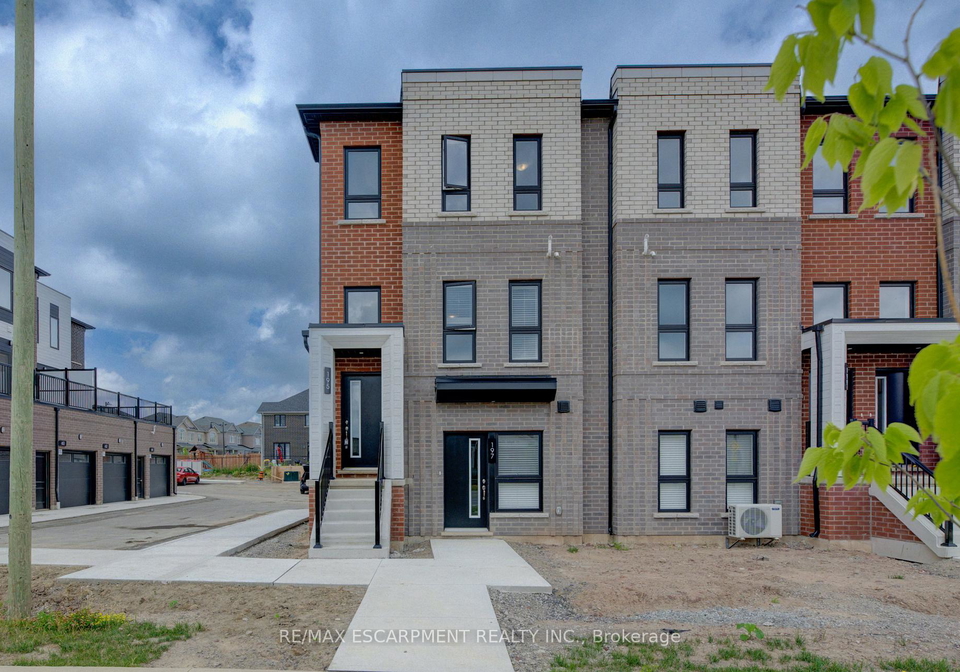 251-burke-street-hamilton-ontario-x12301319