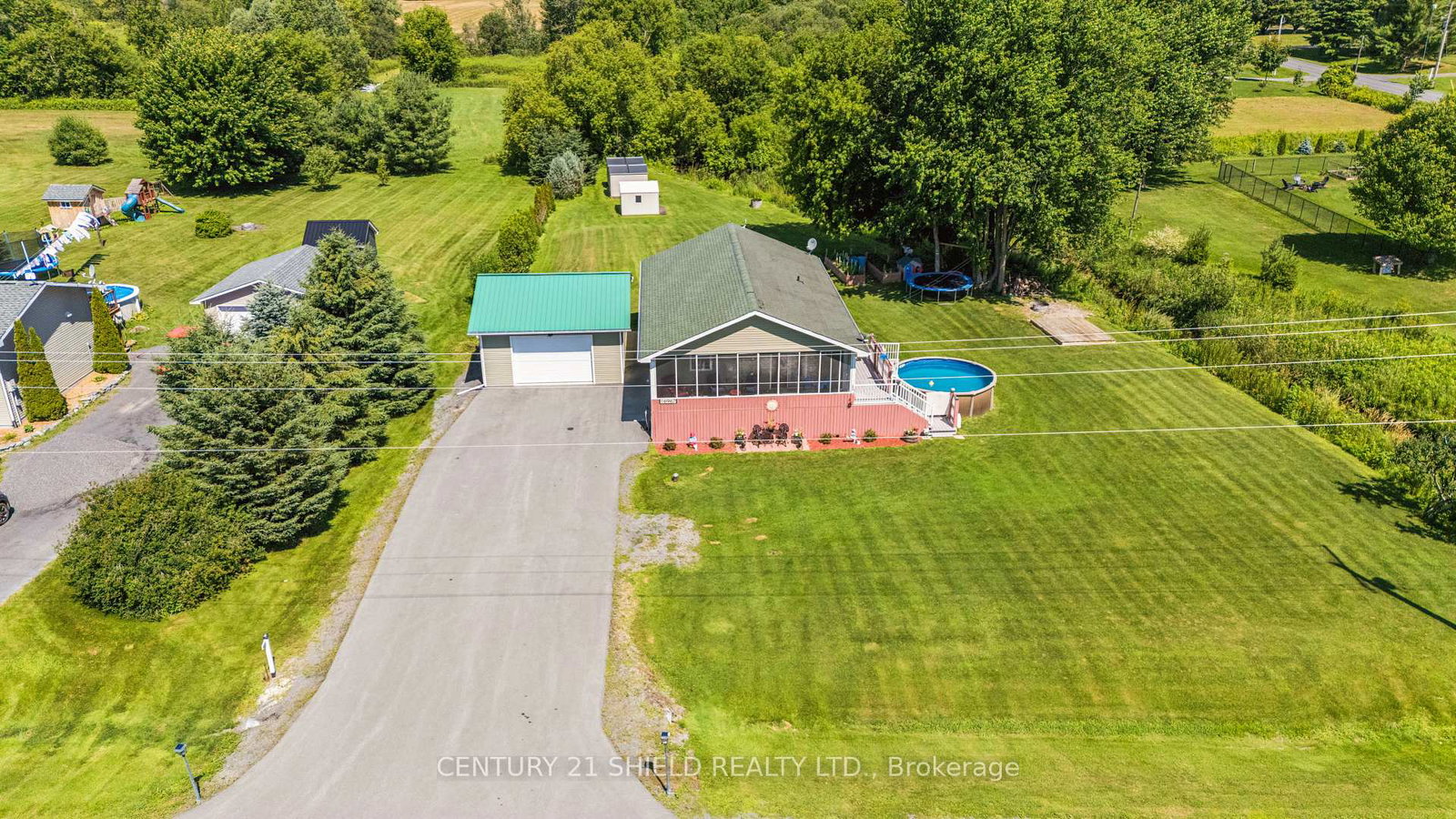 16967-mcneill-road-north-stormont-ontario-x12301409
