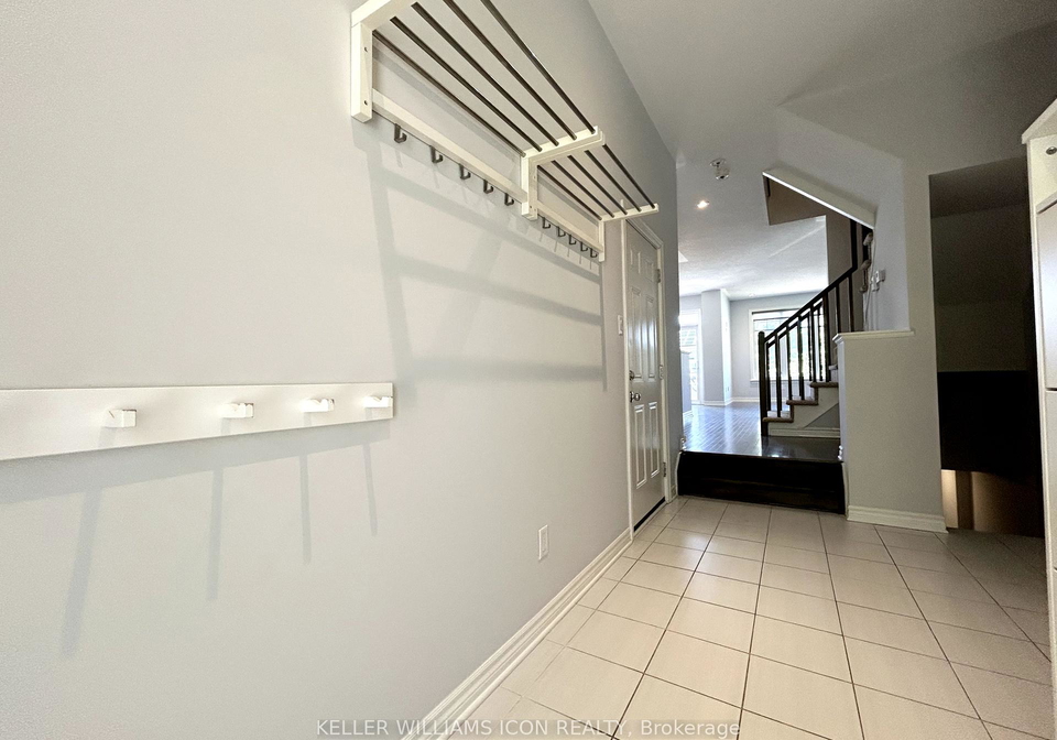 255-espin-heights-ottawa-ontario-x12301507