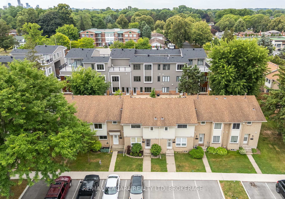 67thorold-stone-road-niagara-falls-ontario-x12301558