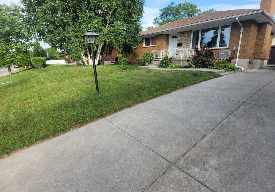 393-chippendale-crescent-london-south-ontario-x12301714