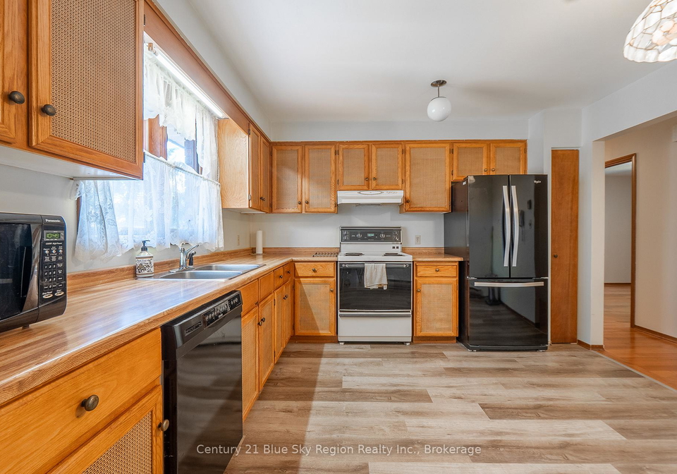 72-eglee-avenue-north-bay-ontario-x12301865