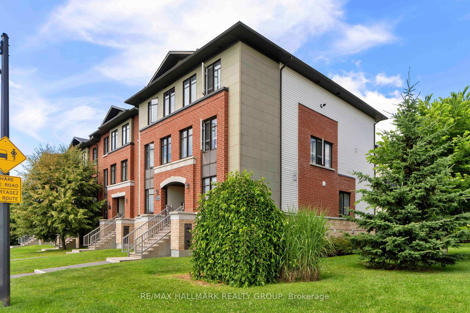 1124-docteur-corbeil-boulevard-clarence-rockland-ontario-x12301894