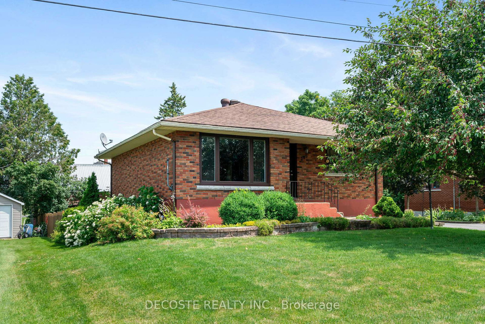 205-n-dominion-street-n-n-north-glengarry-ontario-x12301913