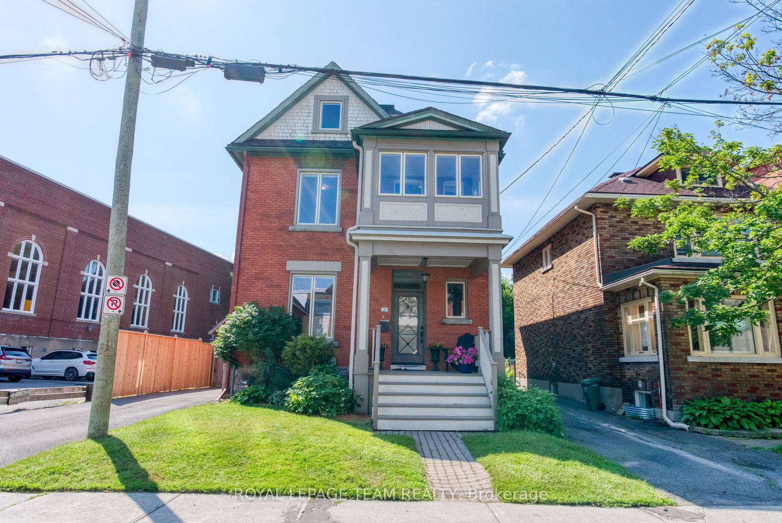 22-rosebery-avenue-ottawa-ontario-x12301968