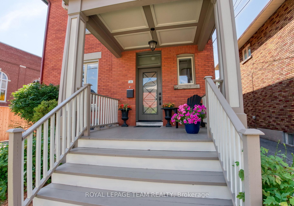 22-rosebery-avenue-ottawa-ontario-x12301968