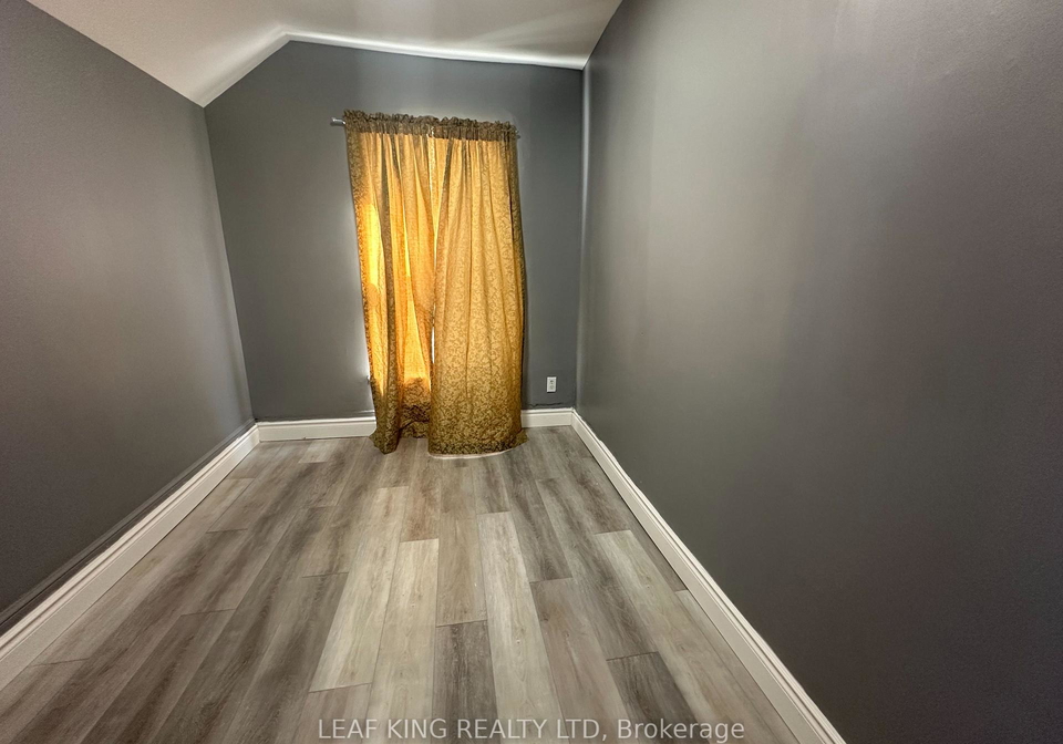 96-holmes-avenue-hamilton-ontario-x12302073
