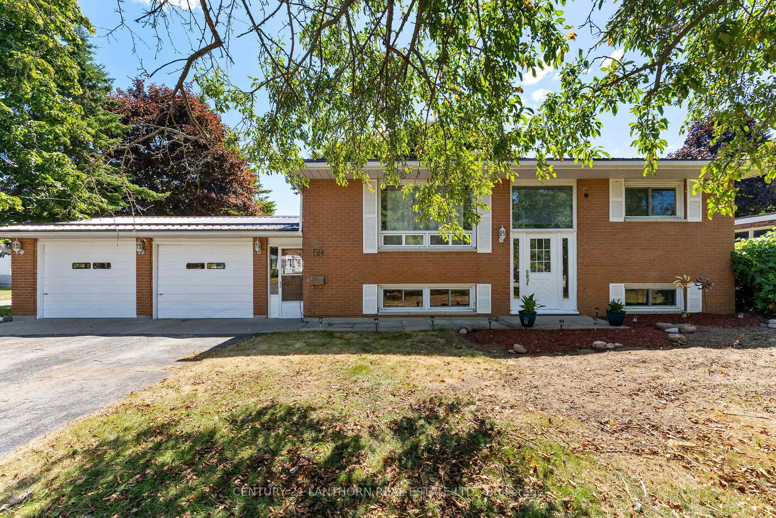 59-nicholas-street-quinte-west-ontario-x12302091