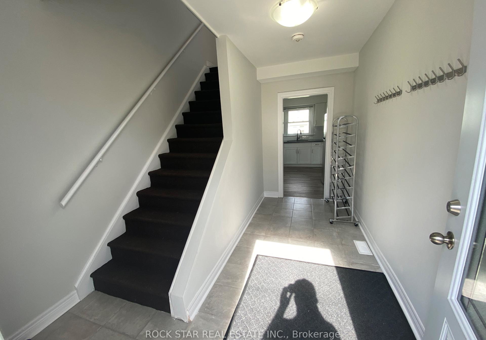 24-king-street-st-catharines-ontario-x12302240
