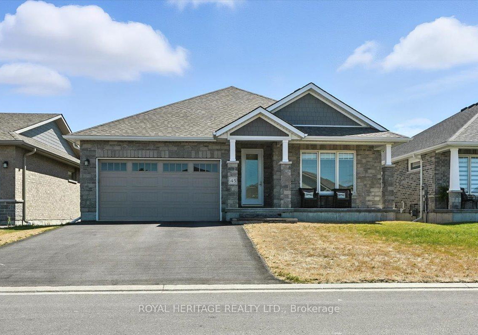 45-mercedes-drive-belleville-ontario-x12302315