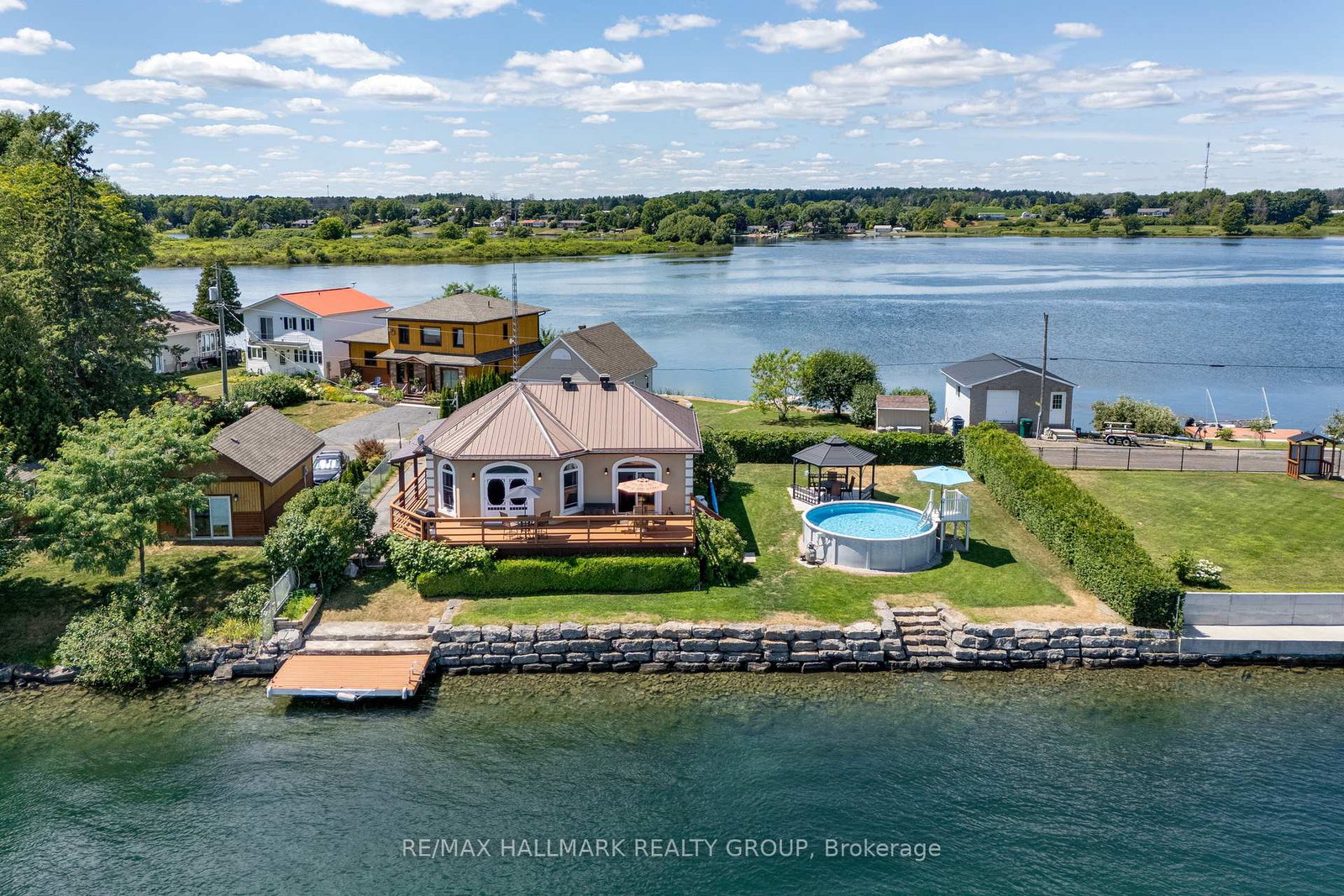 33-tuttle-point-edwardsburghcardinal-ontario-x12302320